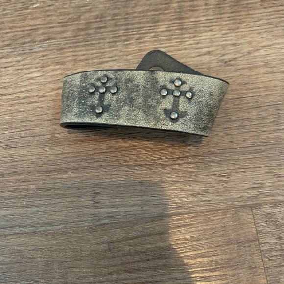 Snap cross bracelet - Picture 2 of 2